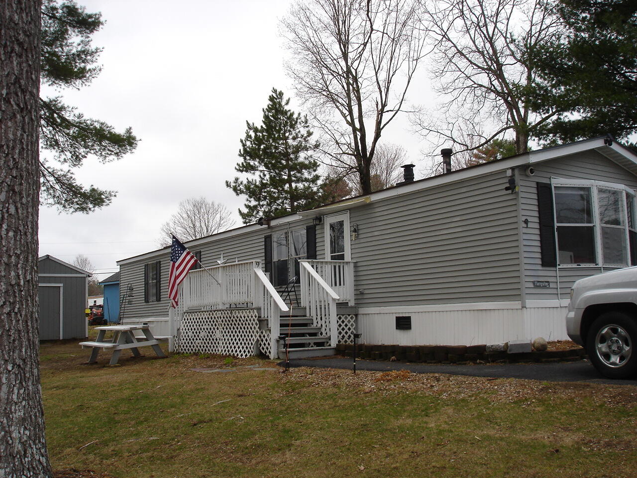 9 Holiday Lane Standish, ME 04084 - Photo 2 of 27 DSC09721