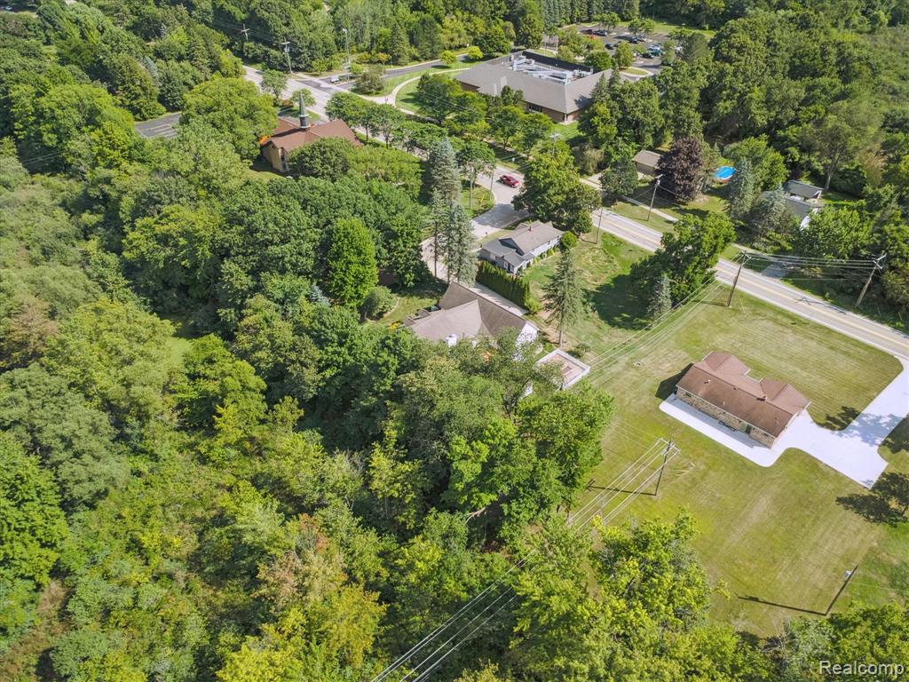 7127 Perry Lake Road Clarkston, MI 48346 - Photo 67 of 75
