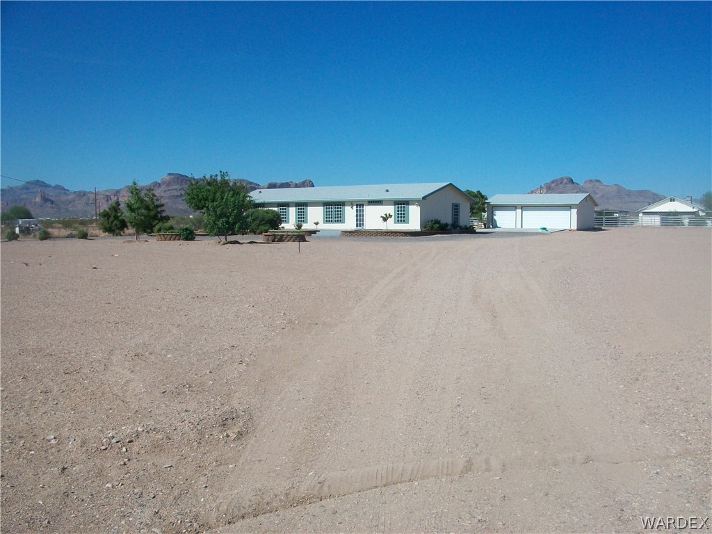 965 Estrella Road Golden Valley, AZ 86413 - Photo 1 of 32 Gallery Image 1