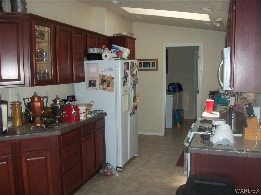 965 Estrella Road Golden Valley, AZ 86413 - Photo 12 of 32 Gallery Image 12