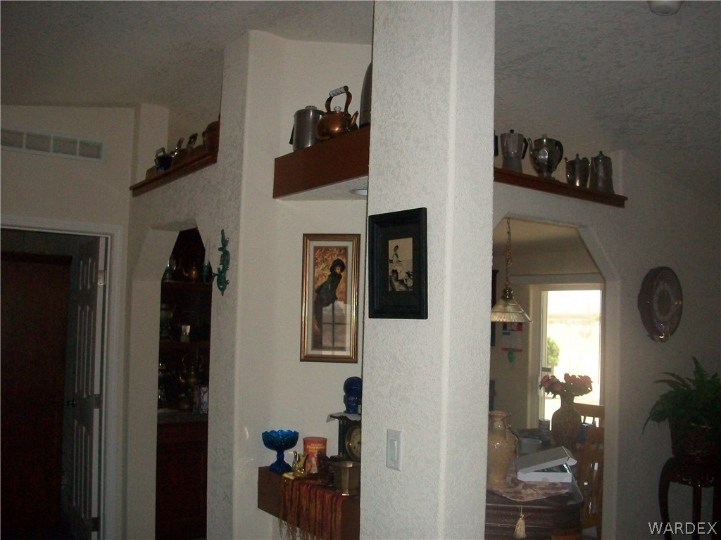 965 Estrella Road Golden Valley, AZ 86413 - Photo 22 of 32 Gallery Image 22