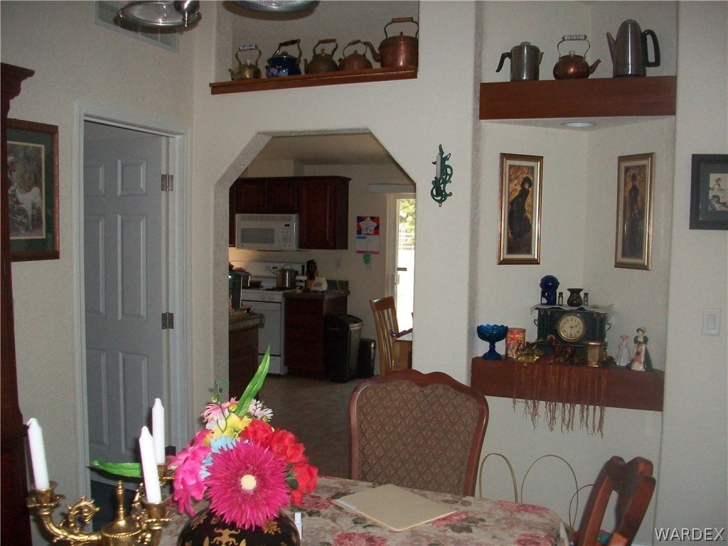 965 Estrella Road Golden Valley, AZ 86413 - Photo 23 of 32 Gallery Image 23