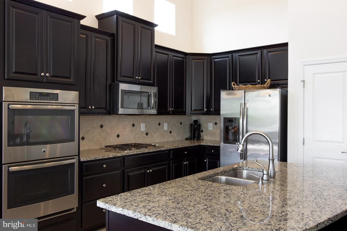 413 Standpipe Road Culpeper, VA 22701 - Photo 4 of 30 Kitchen Double Oven Gas Range