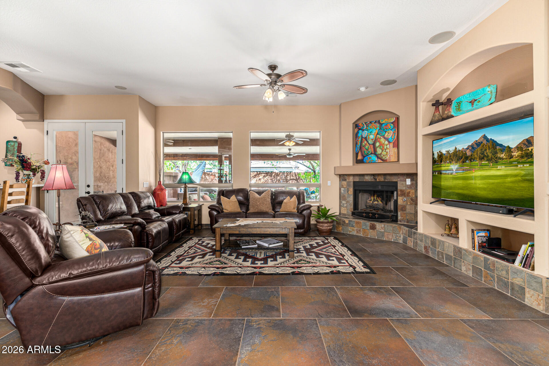 2324 La Verna Way Phoenix, AZ 85086 - Photo 13 of 79 13-La Verna