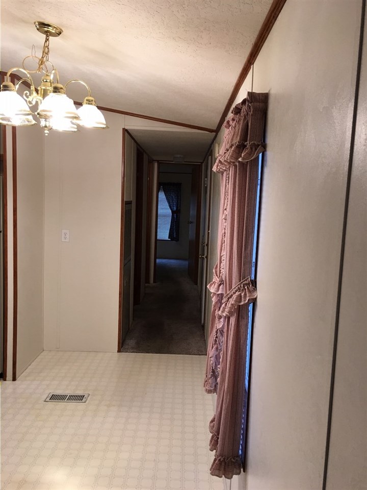 4112 East Center Road, Unit 32 Mead, WA 99021 - Photo 3 of 8 Gallery Image 3