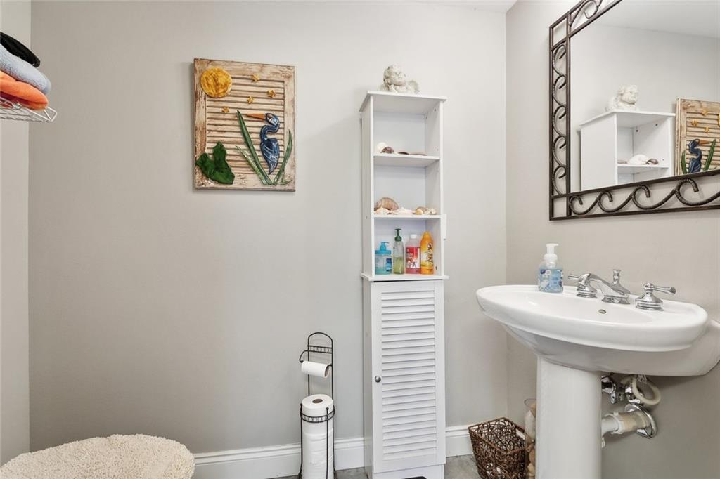 504 North Labarre Road Metairie, LA 70001 - Photo 18 of 34