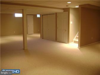 24 Hogan Way Moorestown, NJ 08057 - Photo 8 of 9 a view of empty room