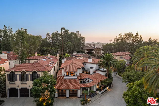 $6,695,000 | 10288 Century Woods Drive, Los Angeles, CA 90067