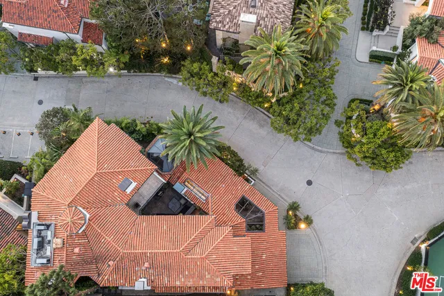 $6,695,000 | 10288 Century Woods Drive, Los Angeles, CA 90067