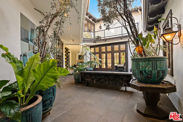 $6,695,000 | 10288 Century Woods Drive, Los Angeles, CA 90067