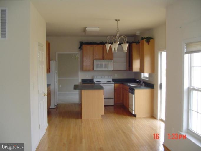1930 Timber Grove Road Frederick, MD 21702 - Photo 5 of 6 Kitchen/Dining Room