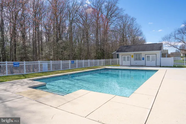 $123,700 | 506 Weaver Drive, Dover, DE 19901