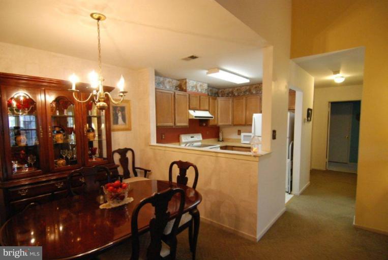 7825 Harrowgate Circle, Unit D Springfield, VA 22152 - Photo 9 of 9 Interior (General)