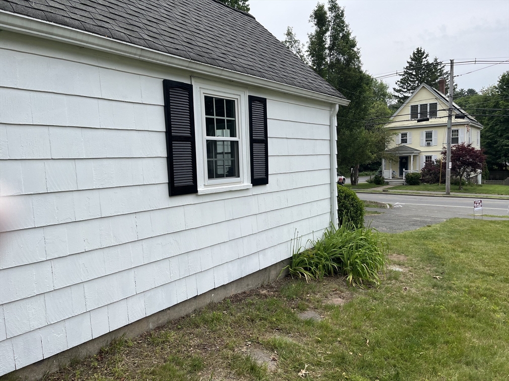 114 Chestnut Street Andover, MA 01810 - Photo 35 of 42