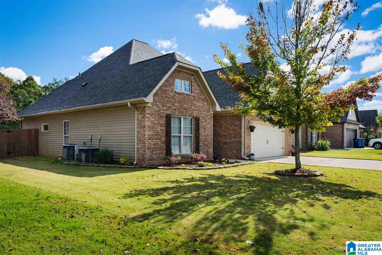 205 Falling Waters Way Alabaster, AL 35114 - Photo 4 of 29