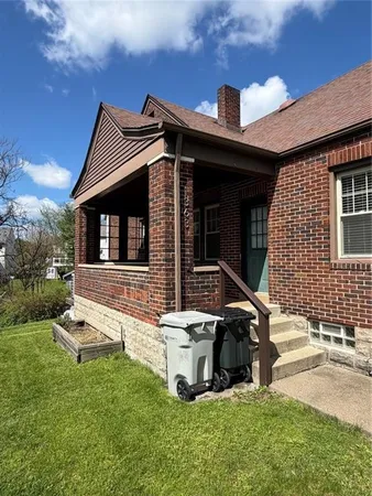 $1,200 | 1363 Anderson Road, Pittsburgh, PA 15209