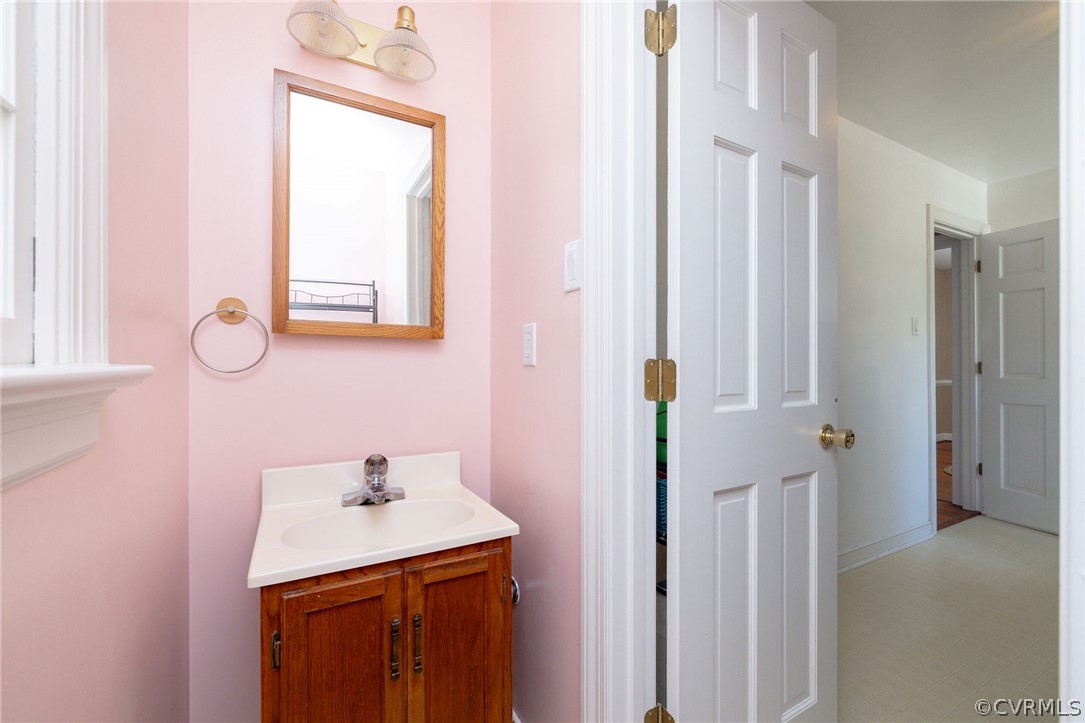 4121 Dunraven Road North Chesterfield, VA 23236 - Photo 23 of 35 Gallery Image 23