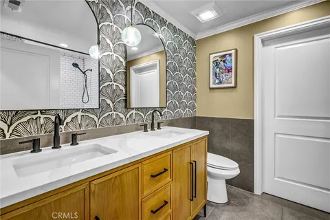 $1,099,988 | 6830 Bothwell Road, Reseda, CA 91335