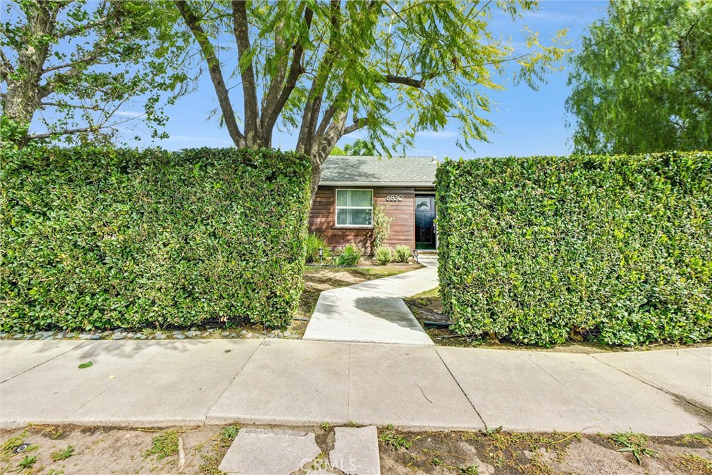 6830 Bothwell Road Reseda, CA 91335 - Photo 2 of 51