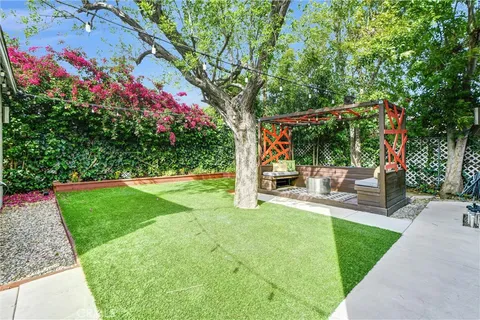 $1,099,988 | 6830 Bothwell Road, Reseda, CA 91335