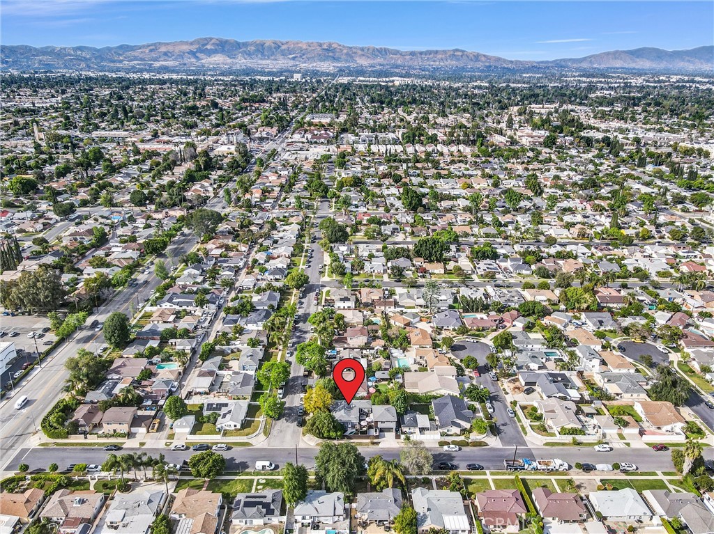 6830 Bothwell Road Reseda, CA 91335 - Photo 48 of 51