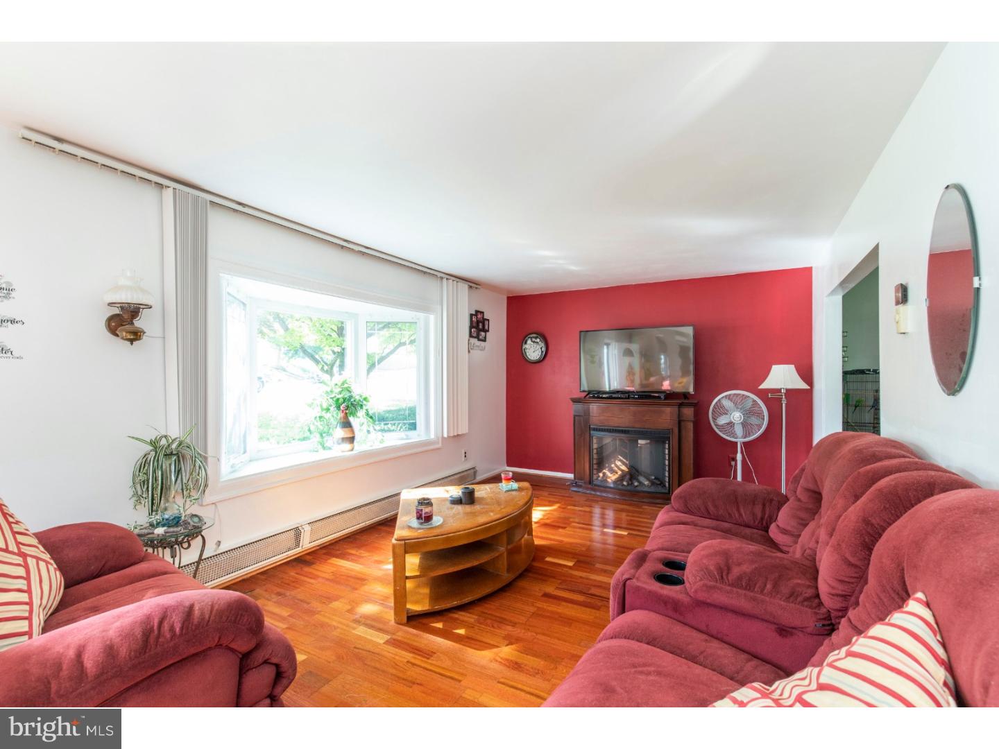 10 Virginia Circle Ridley Park, PA 19078 - Photo 3 of 22 Gallery Image 3
