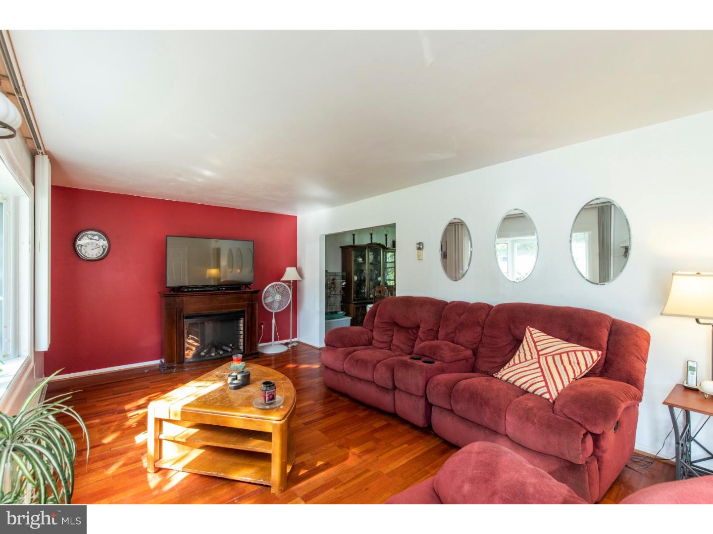 10 Virginia Circle Ridley Park, PA 19078 - Photo 4 of 22 Gallery Image 4