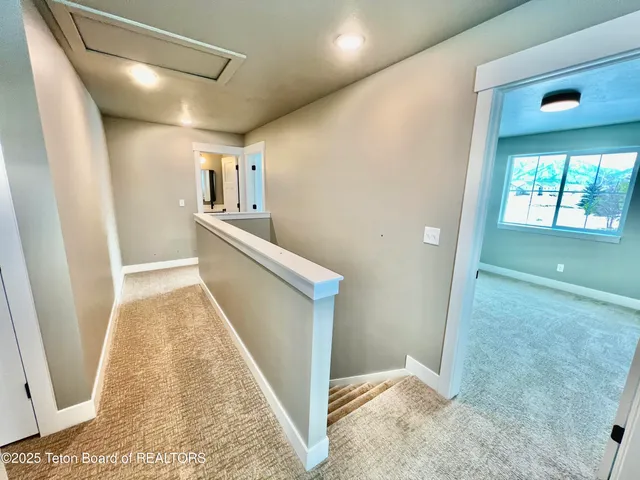 $470,000 | 100 Bear Hollow, Thayne, WY 83127