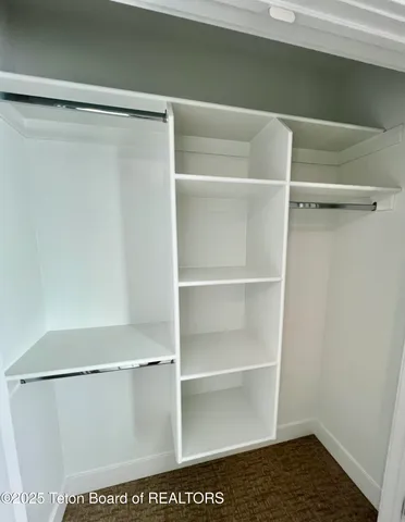 $470,000 | 100 Bear Hollow, Thayne, WY 83127