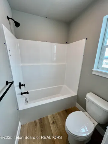 $470,000 | 100 Bear Hollow, Thayne, WY 83127