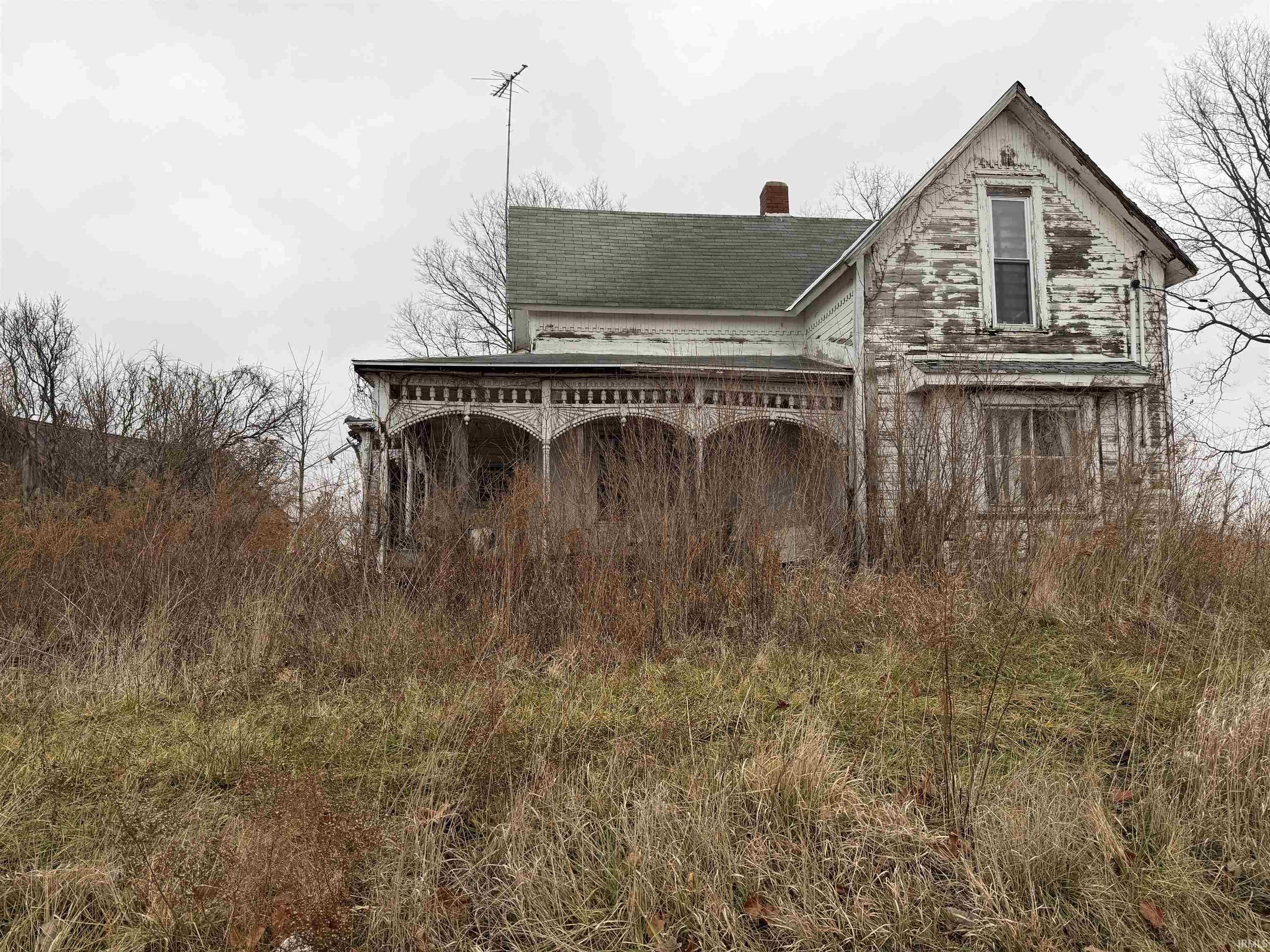 11899 South Hartford City Road Warren, IN 46792 - Photo 2 of 20