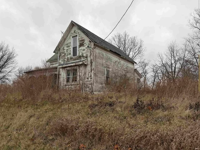 $57,400 | 11899 South Hartford City Road, Warren, IN 46792