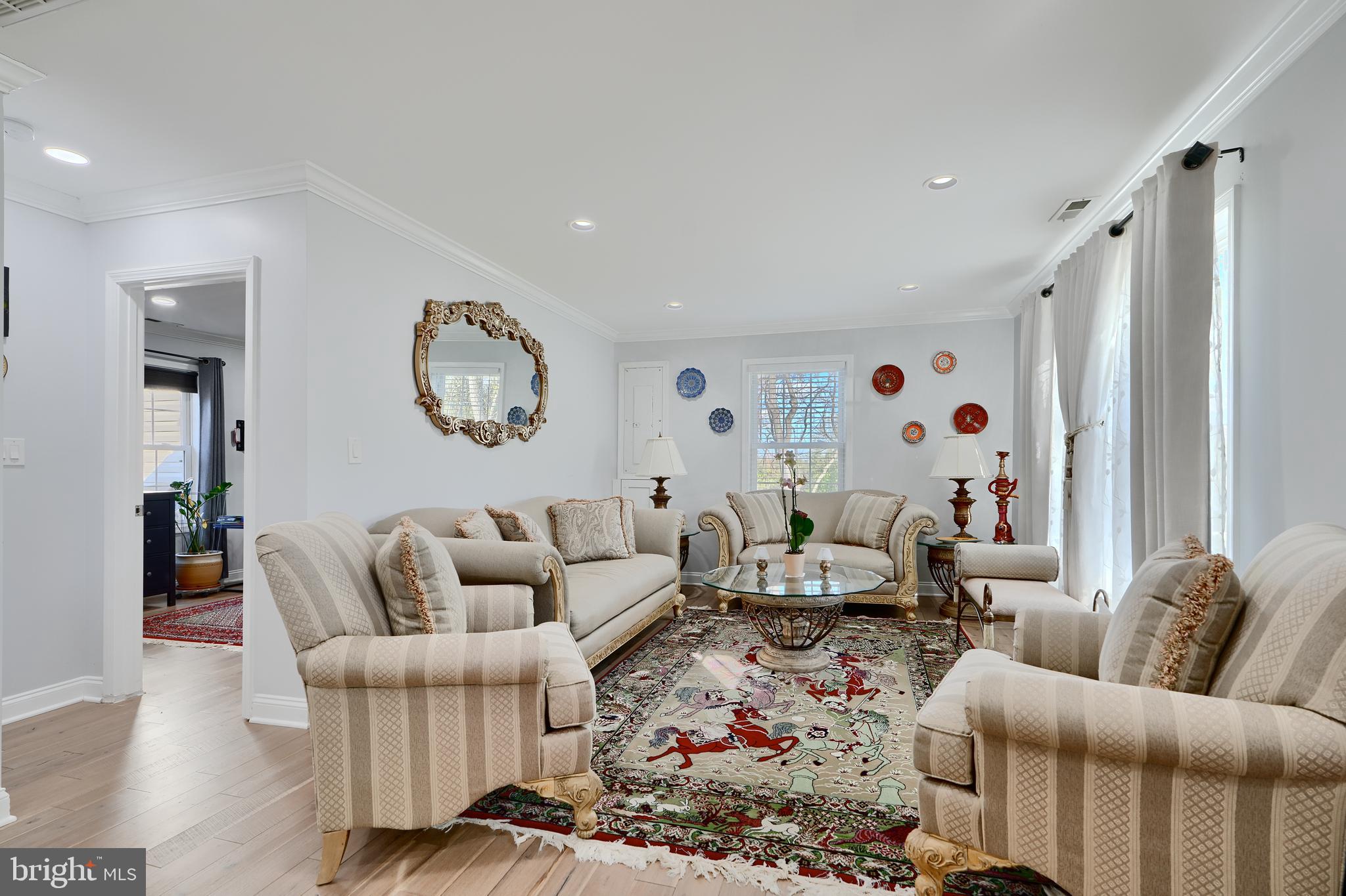 12330 Scaggsville Road Fulton, MD 20759 - Photo 3 of 40 a living room with furniture and a large window