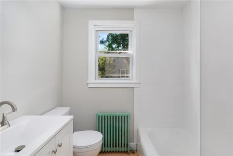 $419,000 | 64 Martens Road, Portsmouth, RI 02871