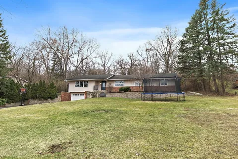 915 Willow Lane, Sleepy Hollow, IL 60118