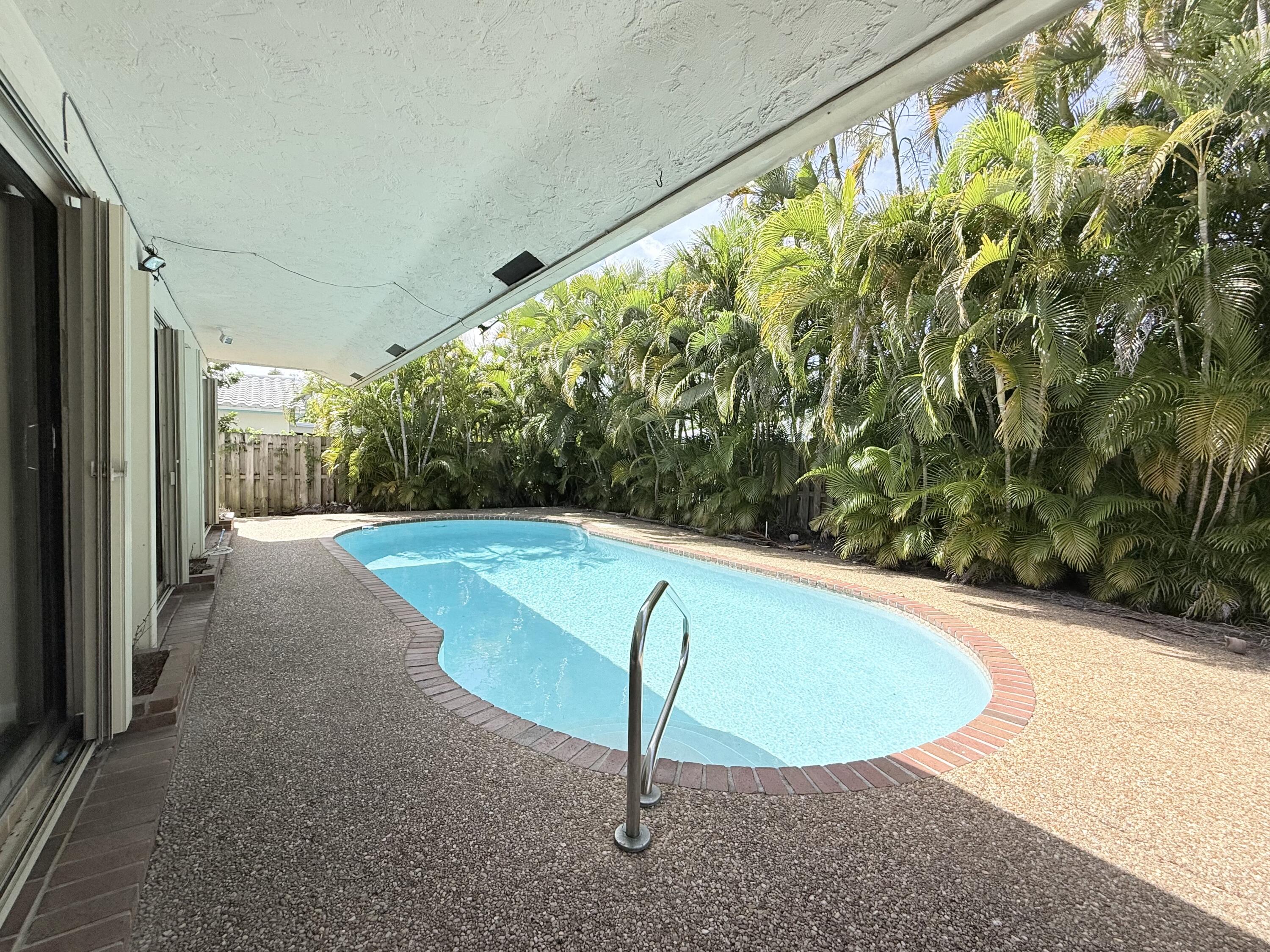 71 Laredo Lane Boca Raton, FL 33487 - Photo 16 of 18 IMG_7942