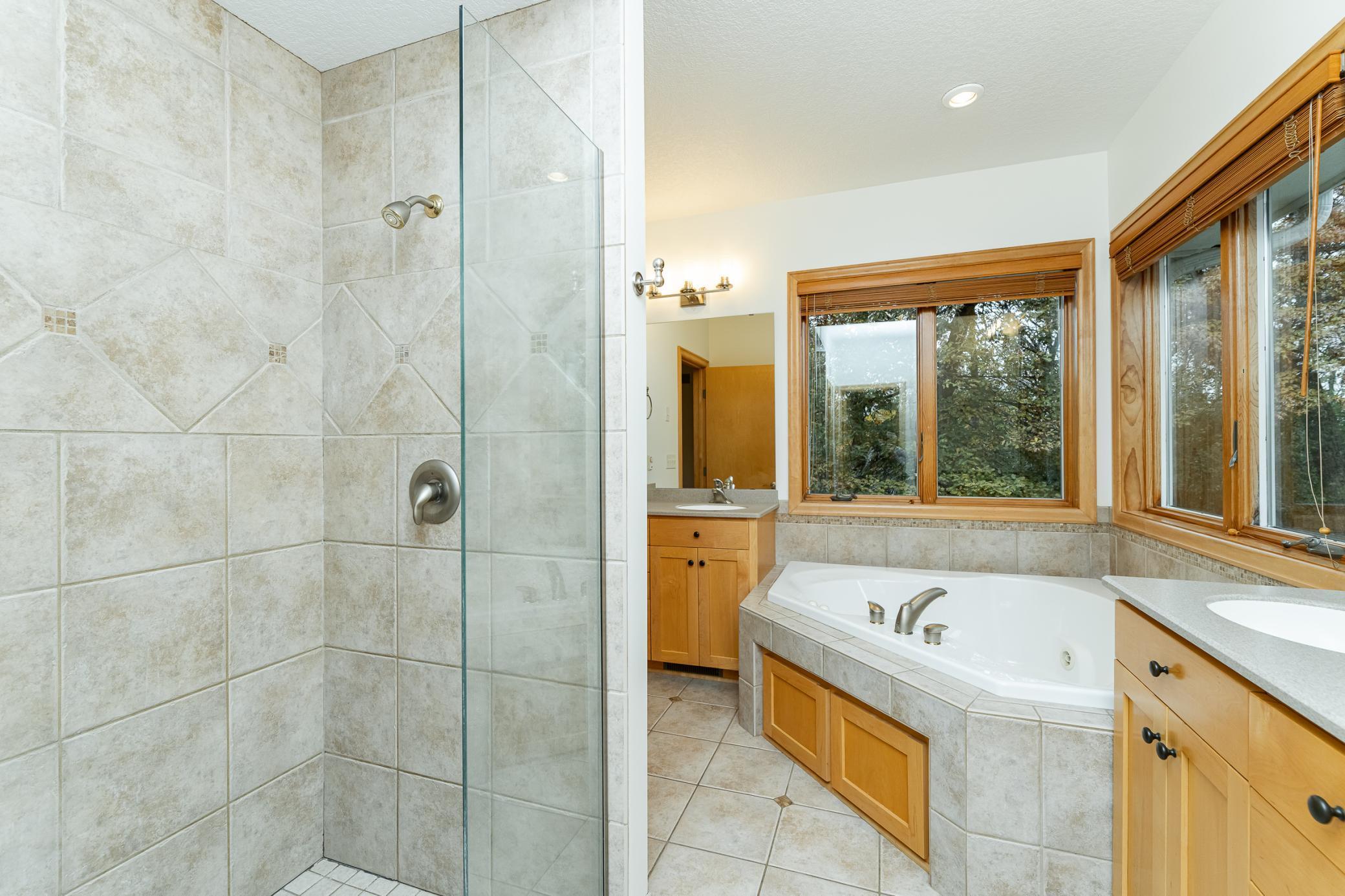 2234 Baihly Hills Drive Southwest Rochester, MN 55902 - Photo 23 of 40
