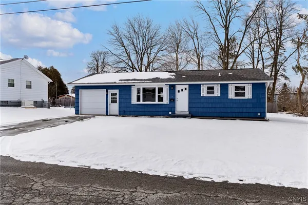 $2,100 | 4 1st Street, Whitestown, NY 13495