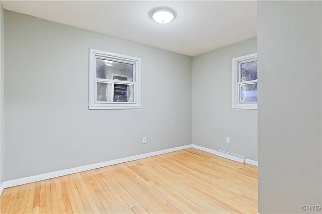 $2,100 | 4 1st Street, Whitestown, NY 13495