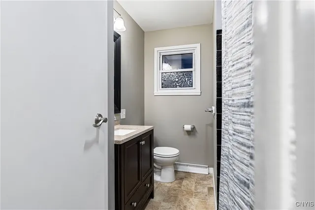 $2,100 | 4 1st Street, Whitestown, NY 13495