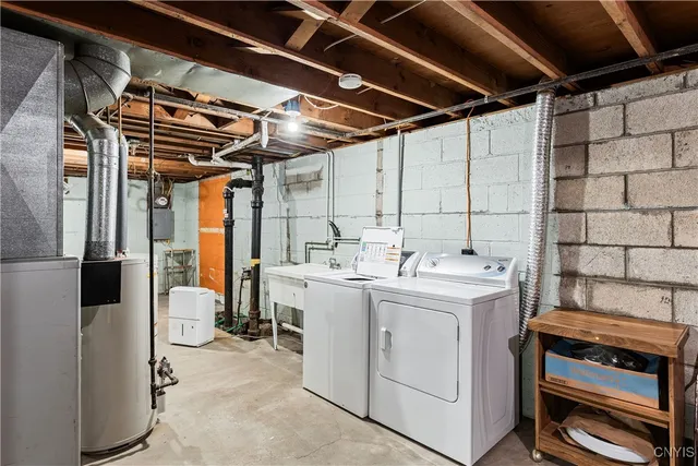 $2,100 | 4 1st Street, Whitestown, NY 13495