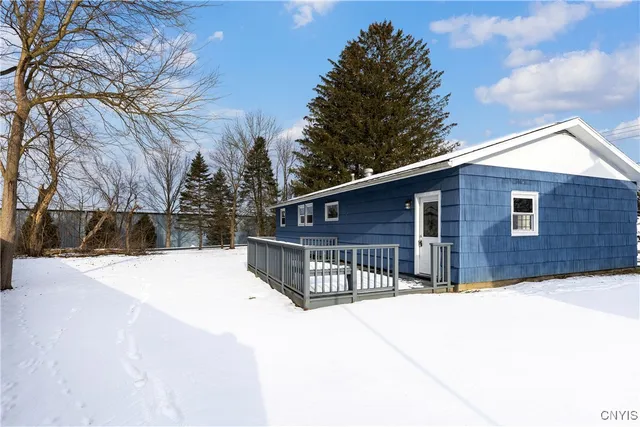 $2,100 | 4 1st Street, Whitestown, NY 13495