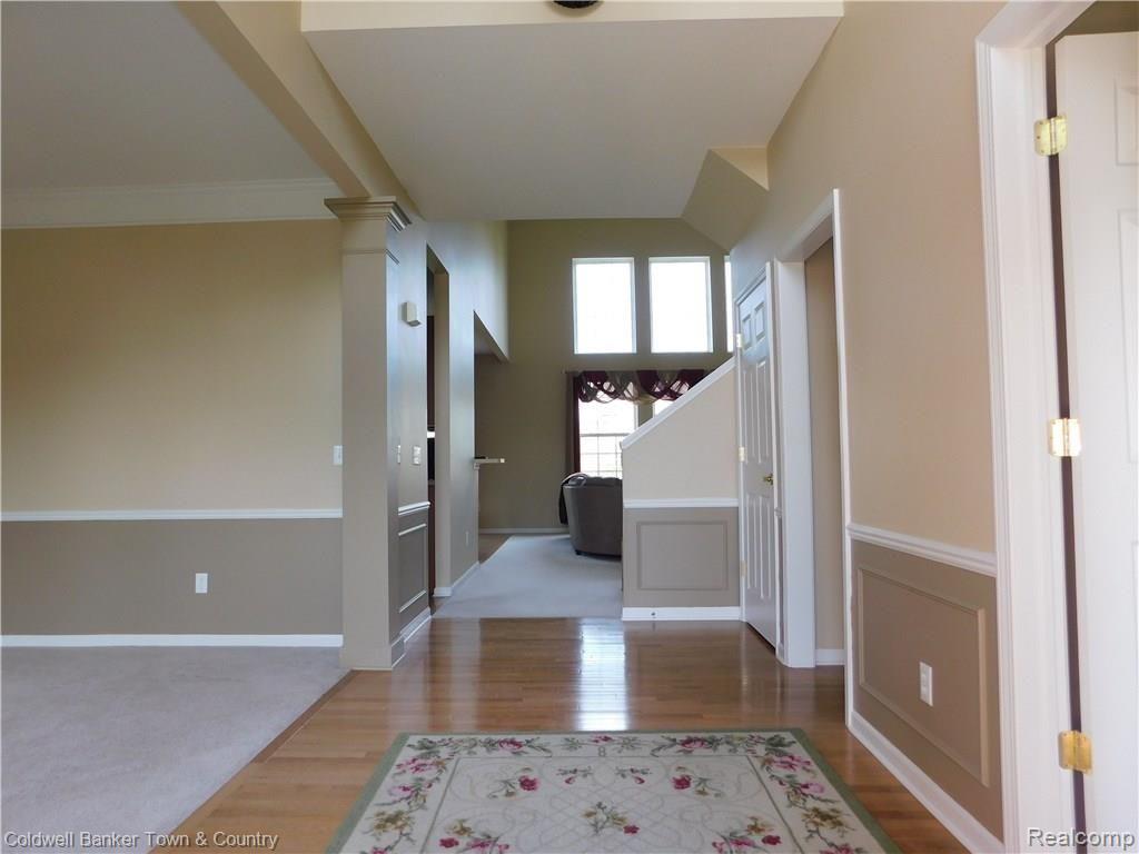 4069 Merriman Loop Howell, MI 48843 - Photo 2 of 37 DSCN0835.JPG