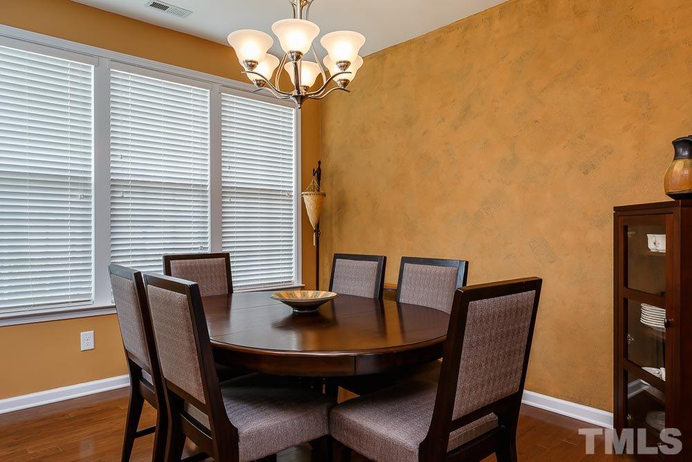 10107 Barnhart Way Raleigh, NC 27617 - Photo 5 of 25 Gallery Image 5