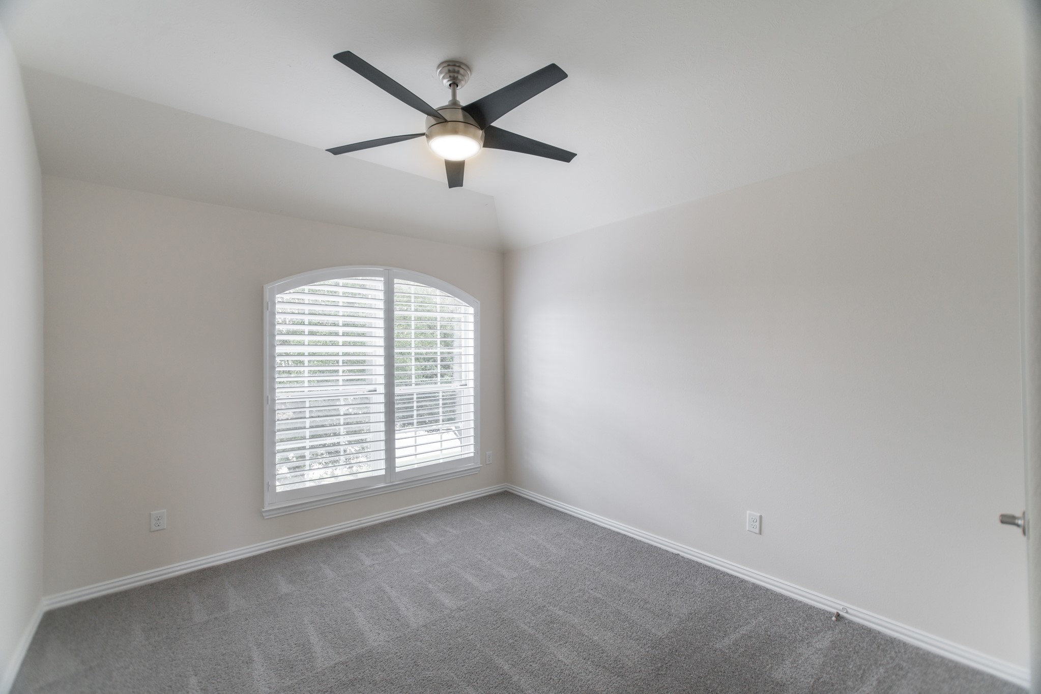 25618 Crisp Spring Lane Spring, TX 77373 - Photo 39 of 46