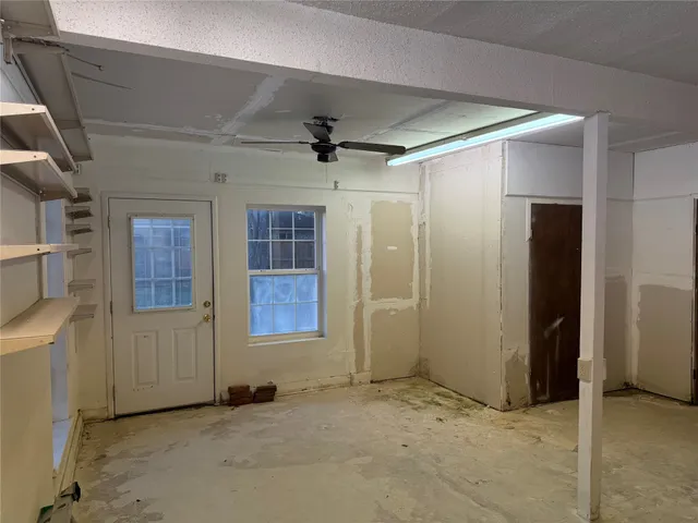 a view of a big room with closet area