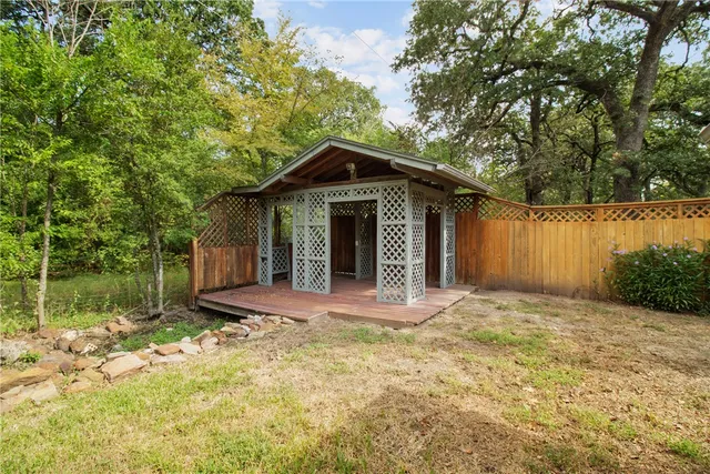 a view of outdoor space yard and patio