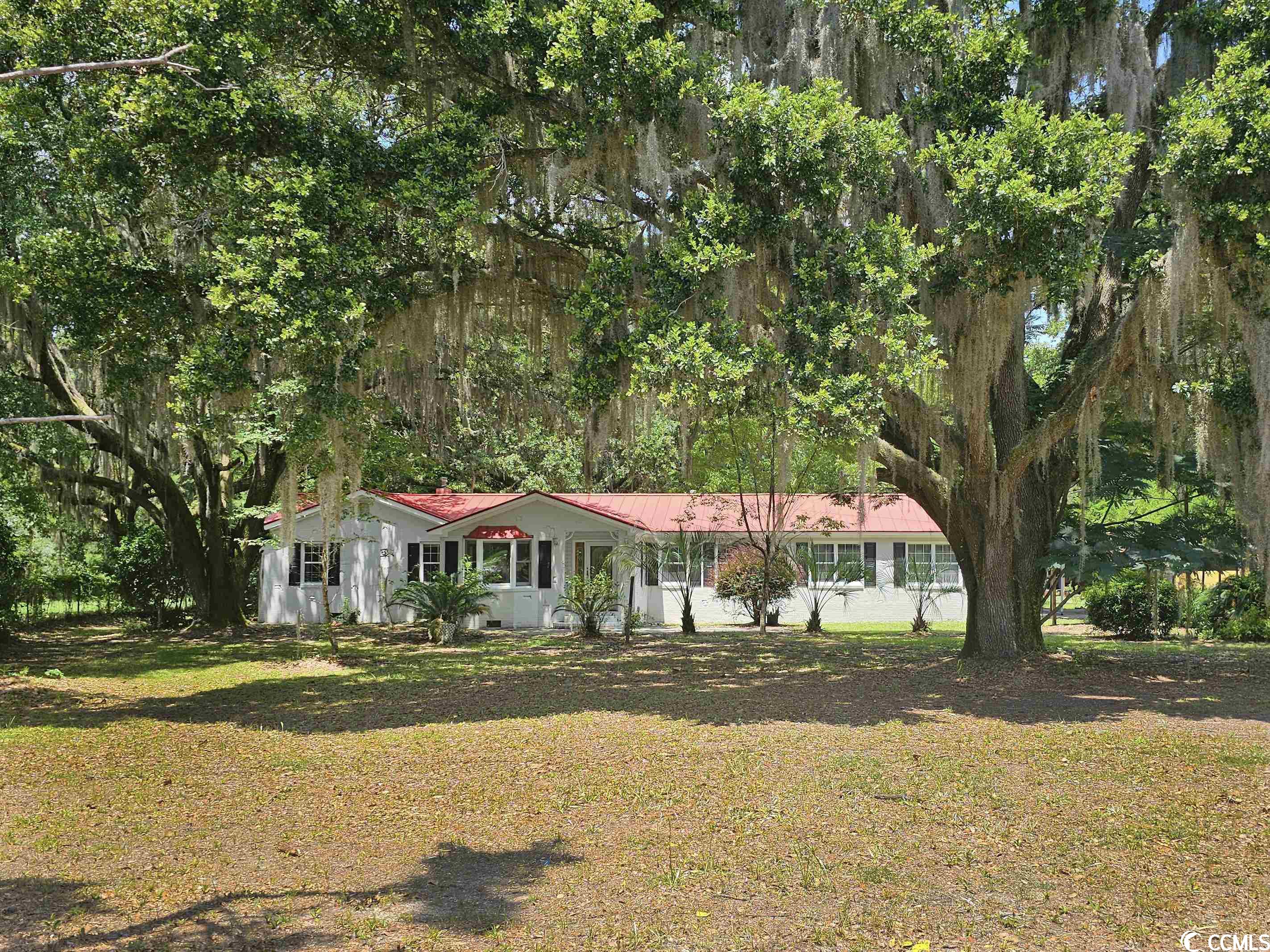 11898 South Fraser Street Georgetown, SC 29440 - Photo 1 of 22