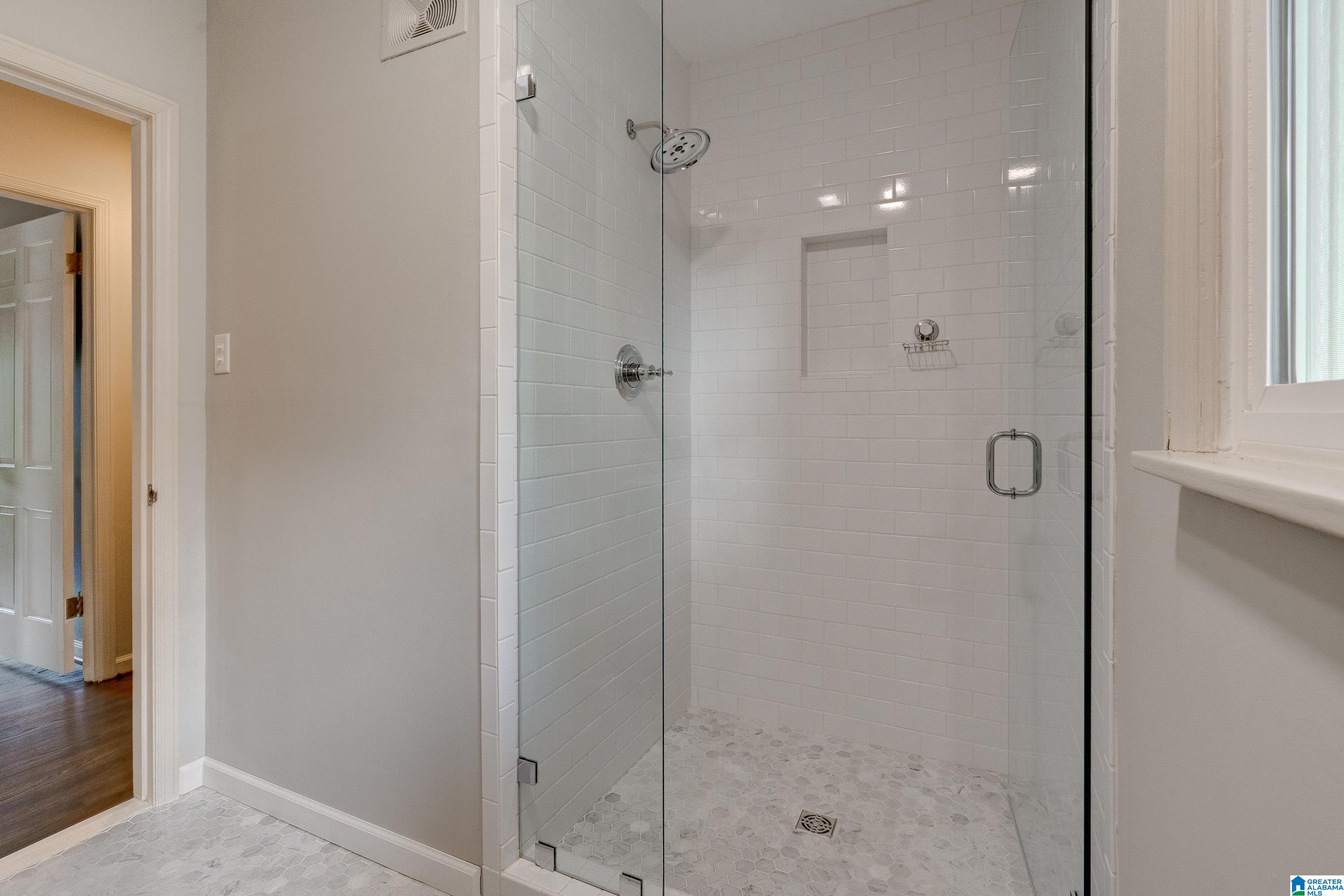 609 Rumson Road Birmingham, AL 35209 - Photo 24 of 33