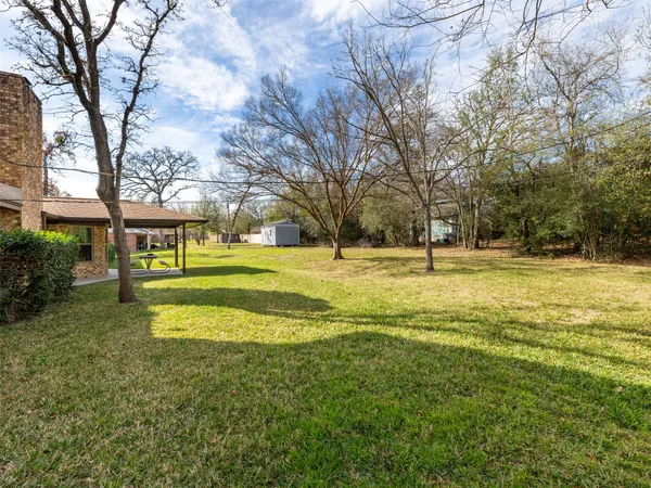 $399,900 | 1704 Yokley Road, Rockdale, TX 76567
